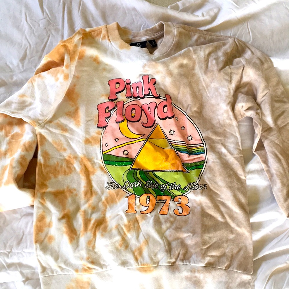 NEW‼️ Pink Floyd Sweater